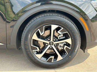 2024 Kia Sportage EX FWD