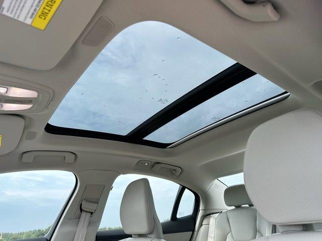 2024 Volvo S60 B5 AWD Core Dark Theme