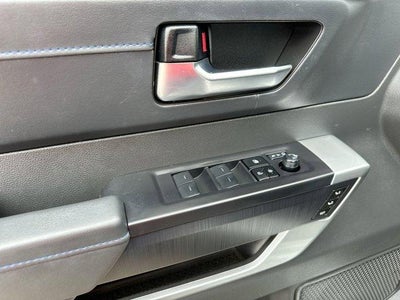 2024 Toyota Sequoia Platinum 4WD (Natl)