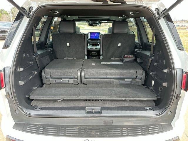 2024 Toyota Sequoia Platinum 4WD (Natl)