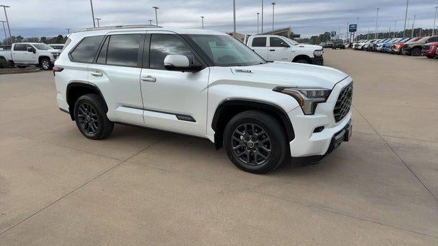 2024 Toyota Sequoia Platinum 4WD (Natl)