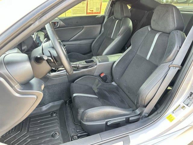 2024 TOYO 86 Premium Auto (Natl)