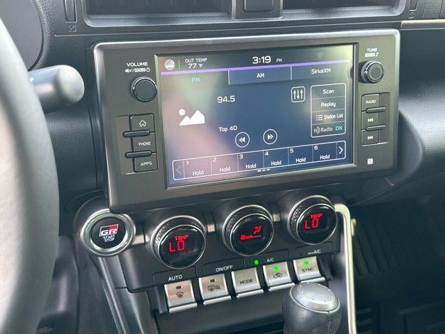 2024 TOYO 86 Premium Auto (Natl)