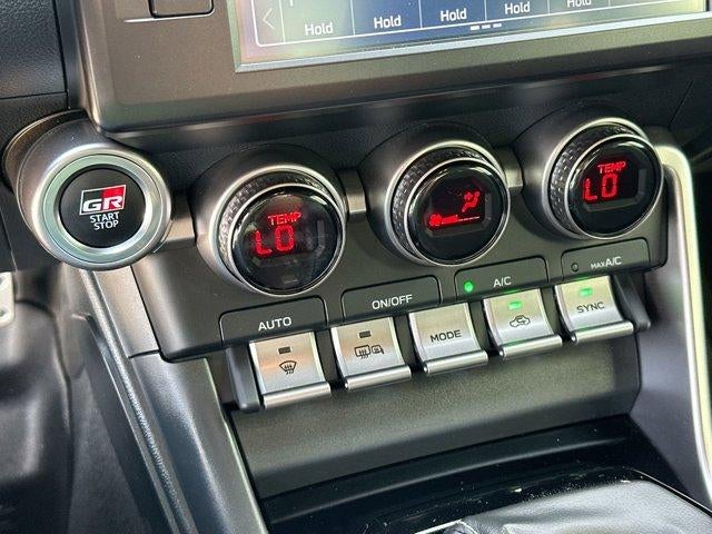 2024 TOYO 86 Premium Auto (Natl)