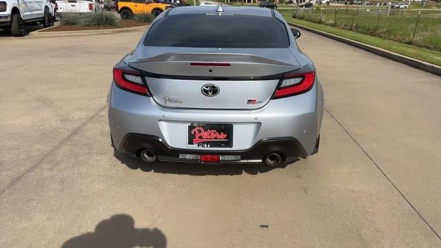 2024 TOYO 86 Premium Auto (Natl)