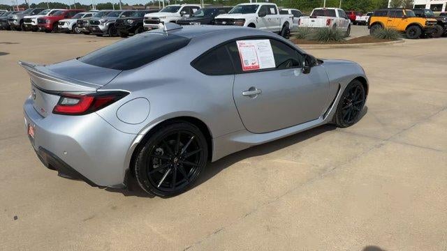 2024 TOYO 86 Premium Auto (Natl)