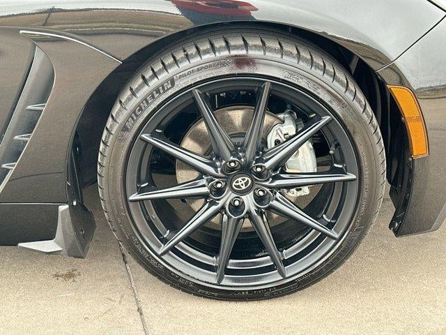 2023 Toyota GR86 Premium Auto (Natl)