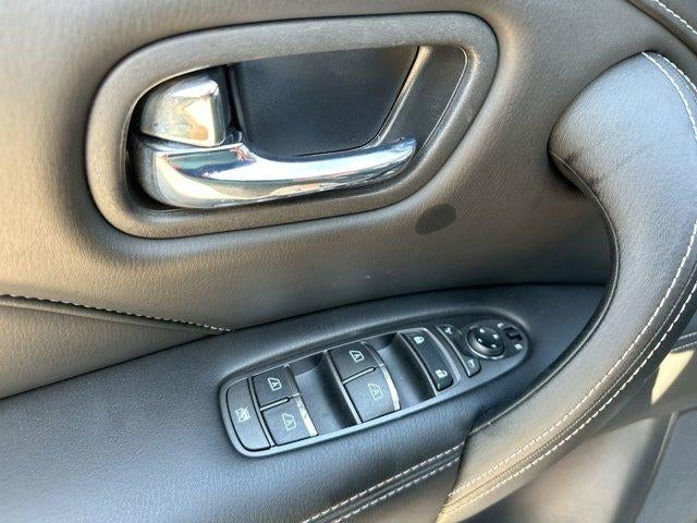 2024 INFINITI QX80 LUXE AWD