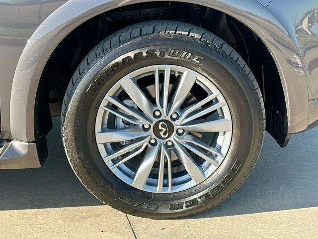 2024 INFINITI QX80 LUXE AWD