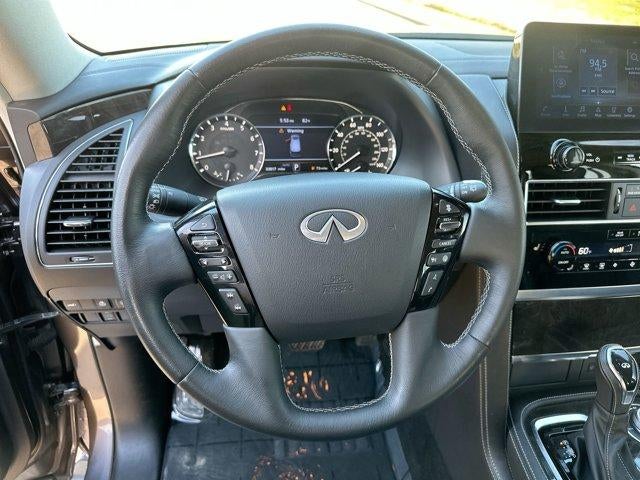 2024 INFINITI QX80 LUXE AWD