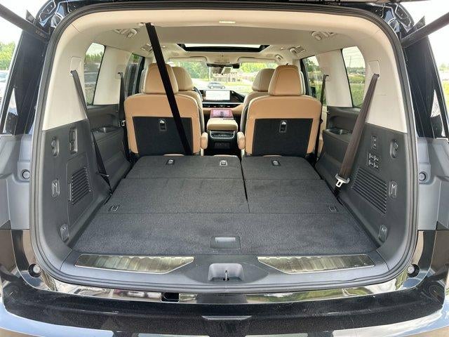 2025 INFINITI QX80 SENSORY AWD