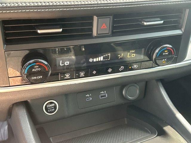 2023 Nissan Rogue FWD SV