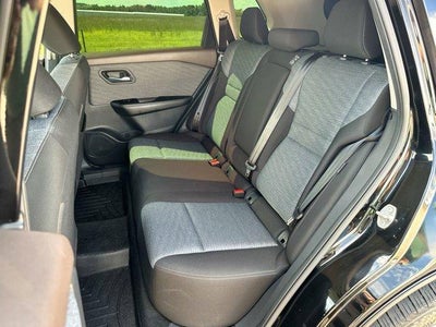 2023 Nissan Rogue FWD SV