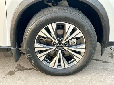 2023 Nissan Rogue AWD SV *Ltd Avail*