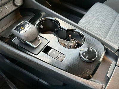 2023 Nissan Rogue AWD SV *Ltd Avail*