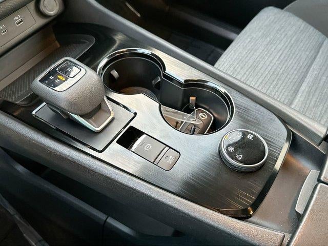 2023 Nissan Rogue AWD SV *Ltd Avail*