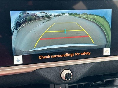 2023 Toyota Crown XLE AWD (Natl)