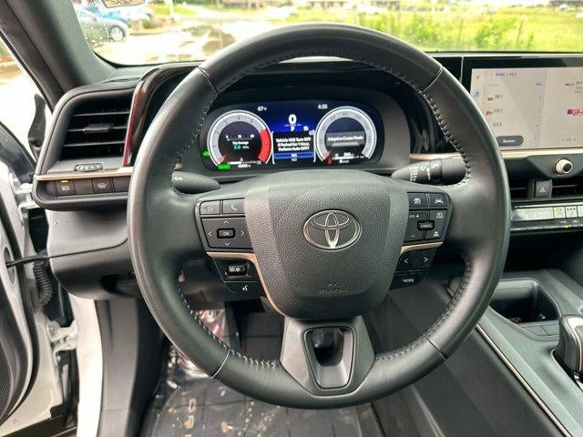 2023 Toyota Crown XLE AWD (Natl)