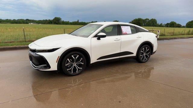 2023 Toyota Crown XLE AWD (Natl)