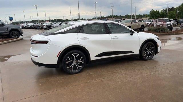 2023 Toyota Crown XLE AWD (Natl)