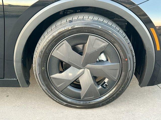 2024 Toyota Prius LE (Natl)