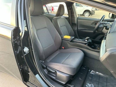 2024 Toyota Prius LE (Natl)