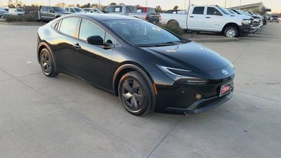 2024 Toyota Prius LE (Natl)