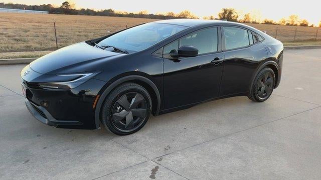 2024 Toyota Prius LE (Natl)