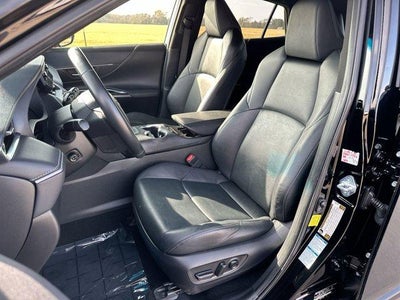 2022 Toyota Venza XLE AWD (SE)