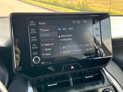 2022 Toyota Venza XLE AWD (SE)