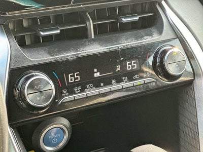 2022 Toyota Venza XLE AWD (SE)