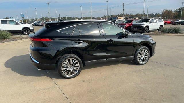 2022 Toyota Venza XLE AWD (SE)