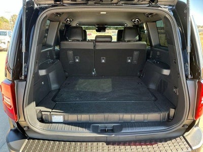 2025 Toyota Land Cruiser 4WD (GS)