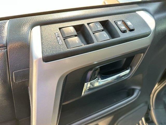 2022 Toyota 4Runner SR5 Premium 4WD (Natl)