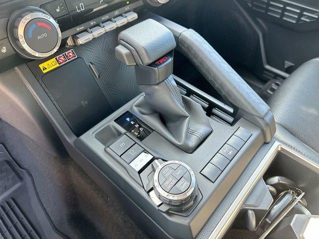 2025 Toyota 4Runner SR5 4WD (GS)