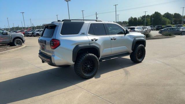 2025 Toyota 4Runner SR5 4WD (GS)