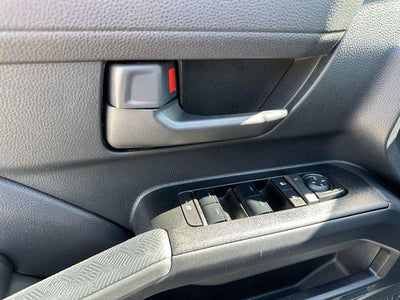 2025 Toyota 4Runner SR5 4WD (GS)