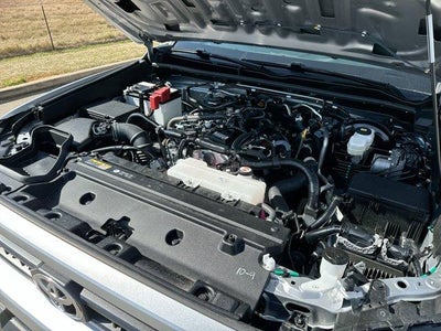 2025 Toyota 4Runner SR5 4WD (GS)