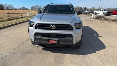 2025 Toyota 4Runner SR5 4WD (GS)