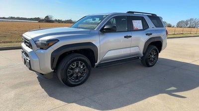 2025 Toyota 4Runner SR5 4WD (GS)