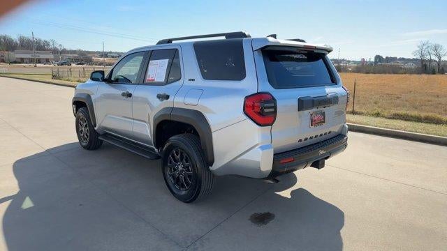 2025 Toyota 4Runner SR5 4WD (GS)