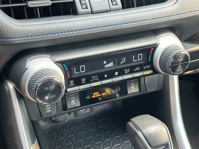 2023 Toyota RAV4 Hybrid XSE AWD (Natl)