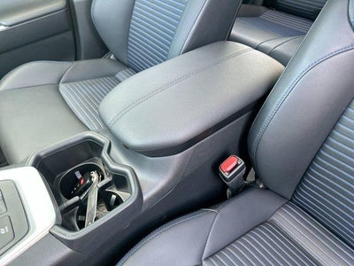 2023 Toyota RAV4 Hybrid XSE AWD (Natl)