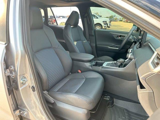 2023 Toyota RAV4 Hybrid XSE AWD (Natl)