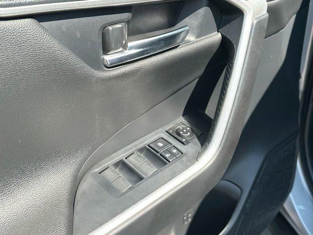 2022 Toyota RAV4 Hybrid XSE AWD (Natl)