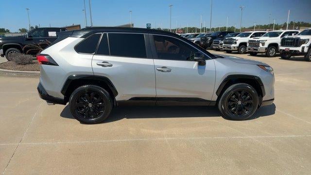2022 Toyota RAV4 Hybrid XSE AWD (Natl)