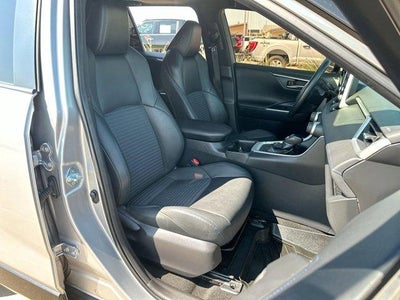 2022 Toyota RAV4 Hybrid XSE AWD (Natl)