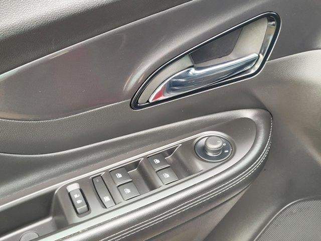 2022 Buick Encore Preferred FWD