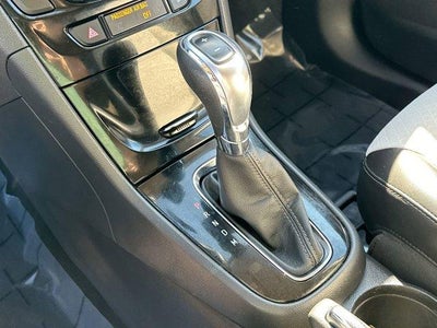 2022 Buick Encore Preferred FWD