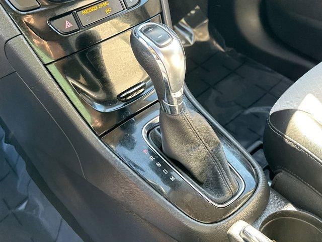 2022 Buick Encore Preferred FWD